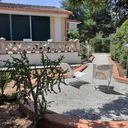 גאליפולי Villetta Dei Fiori, Vicino Spiaggia Di Punta Pizzo מראה חיצוני תמונה