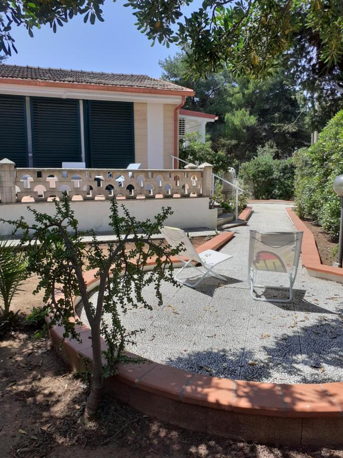 גאליפולי Villetta Dei Fiori, Vicino Spiaggia Di Punta Pizzo מראה חיצוני תמונה