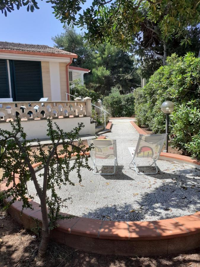 גאליפולי Villetta Dei Fiori, Vicino Spiaggia Di Punta Pizzo מראה חיצוני תמונה